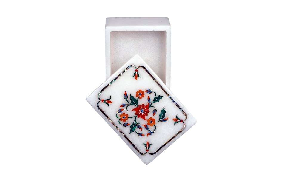 Artisan Elegance: Handcrafted Marble Inlay Jewelry Box