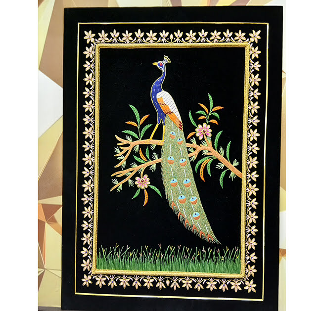20X30inches Peacock Design Silk Thread Embroidery Tapestry For Wall Frames