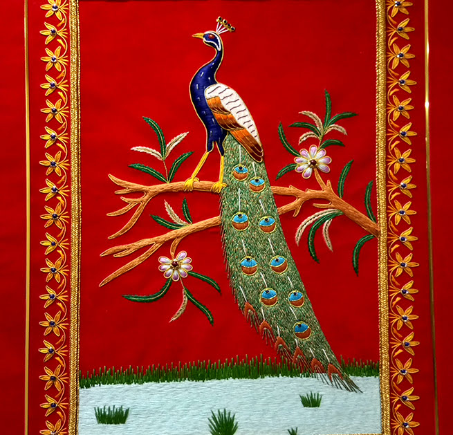 20X30inches Peacock Design Silk Thread Embroidery Tapestry For Wall Art