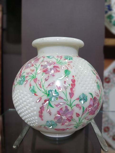 Inlaid Mother Of Pearl Marble Pot alternate view