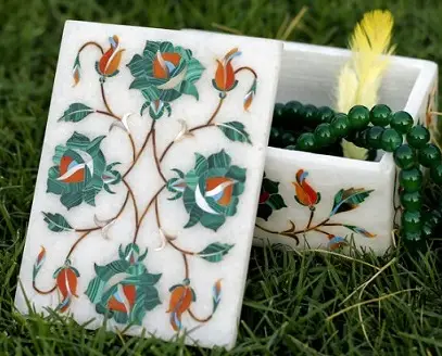 Marble Inlay Jewelry Box – Handcrafted Storage for Your Precious Treasures